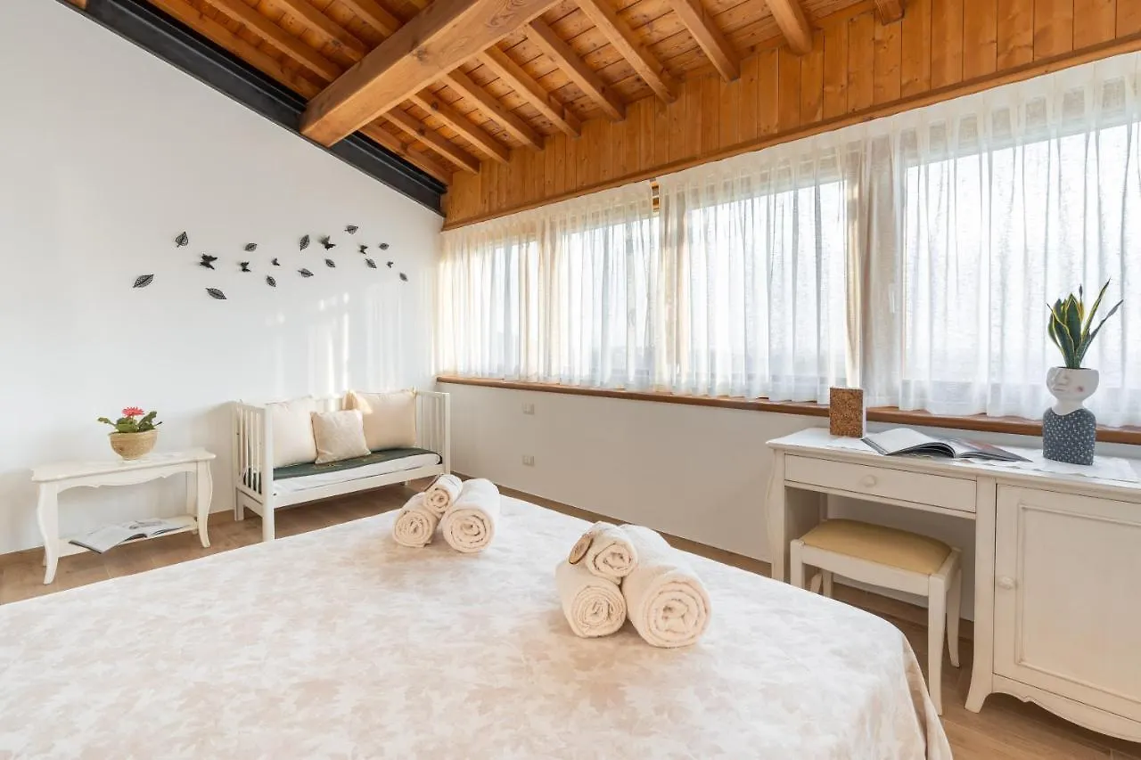 Agriturismo Ai Dossi Verona Farm stay