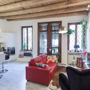 Apartment Residenza Principe Amedeo Center Free Parking, Verona