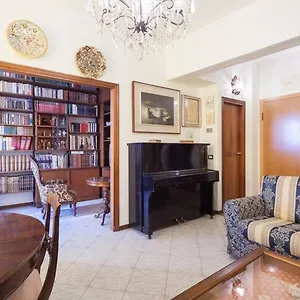 Apartment G2 Dreamhouse-via Lungadige, Verona