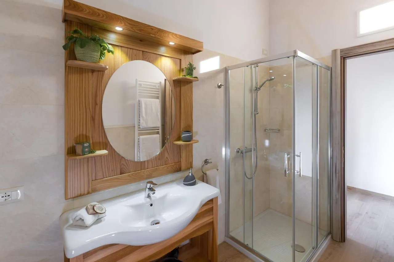 Agriturismo Ai Dossi Verona 0*,
