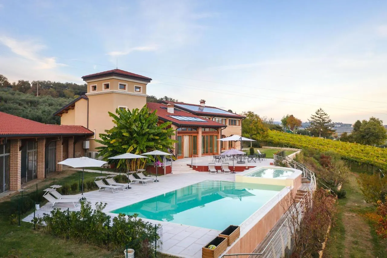 Farm stay Agriturismo Ai Dossi Verona
