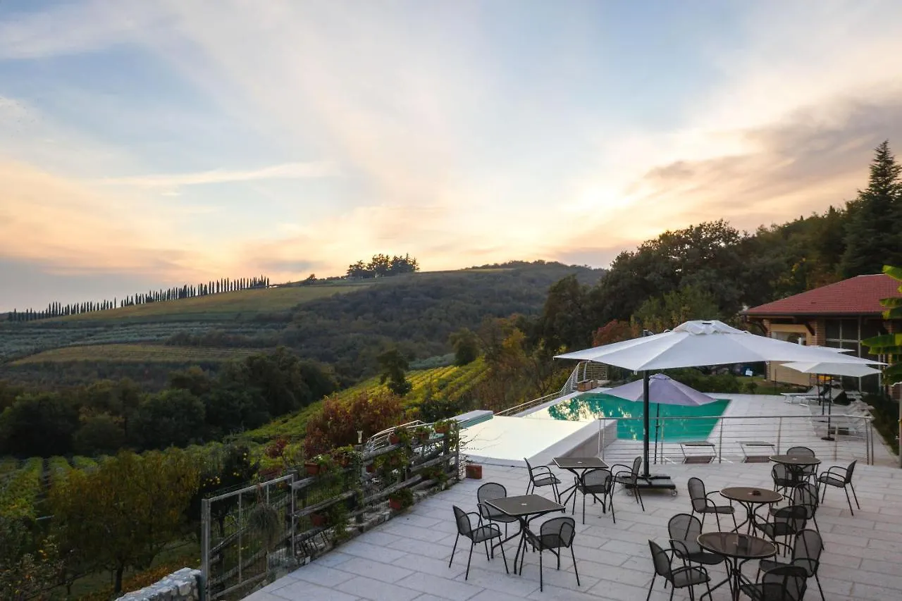 Farm stay Agriturismo Ai Dossi Verona