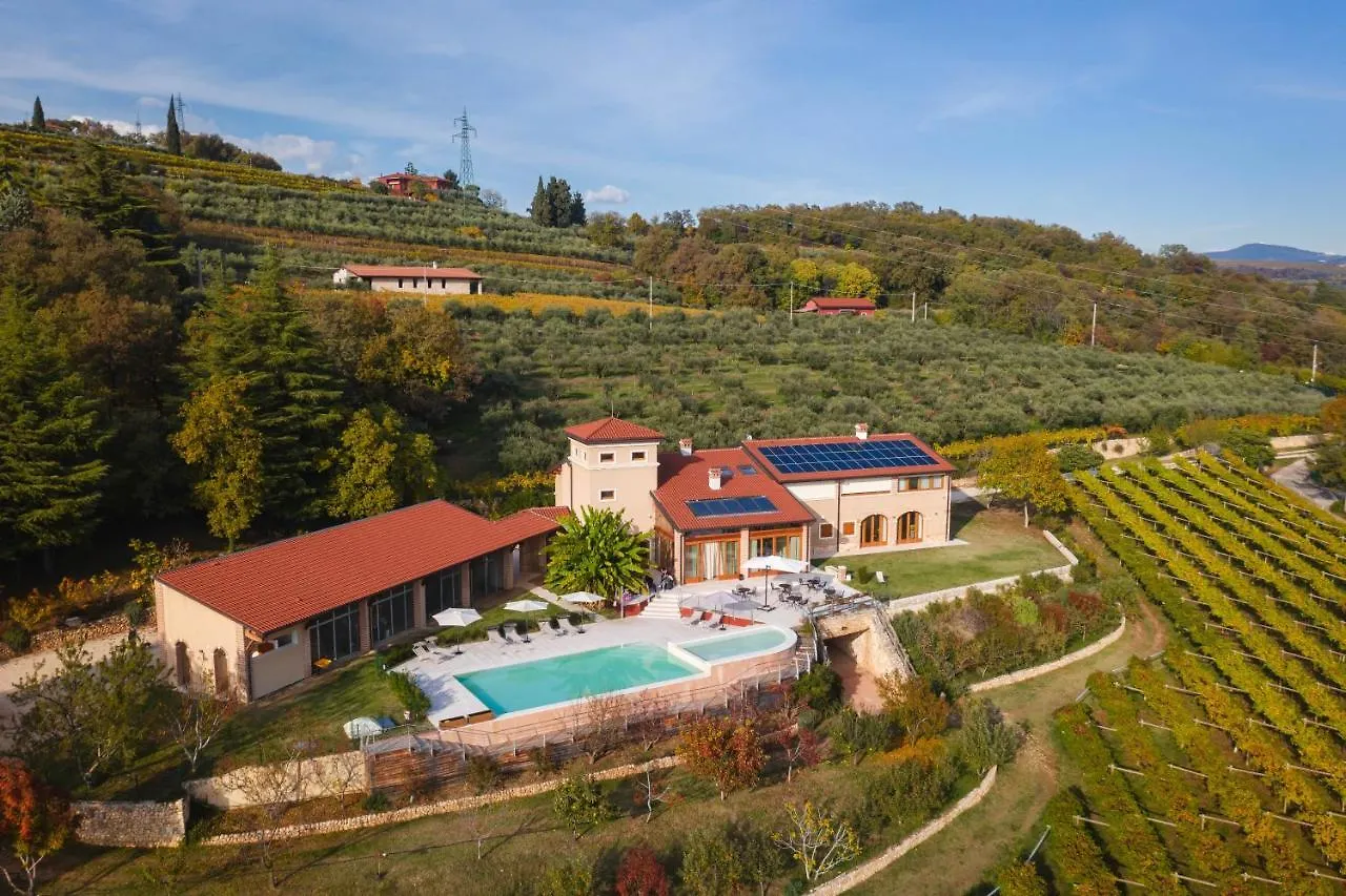Agriturismo Ai Dossi Verona Farm stay