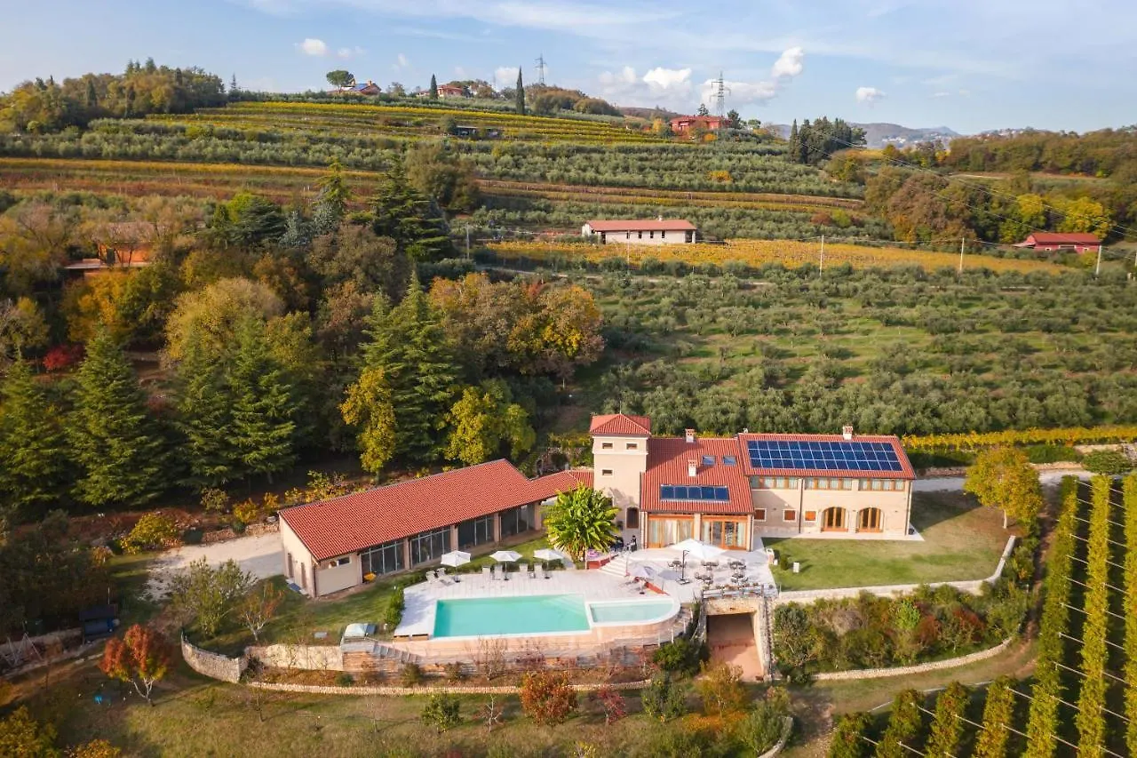 Agriturismo Ai Dossi Verona 0*,  Italy