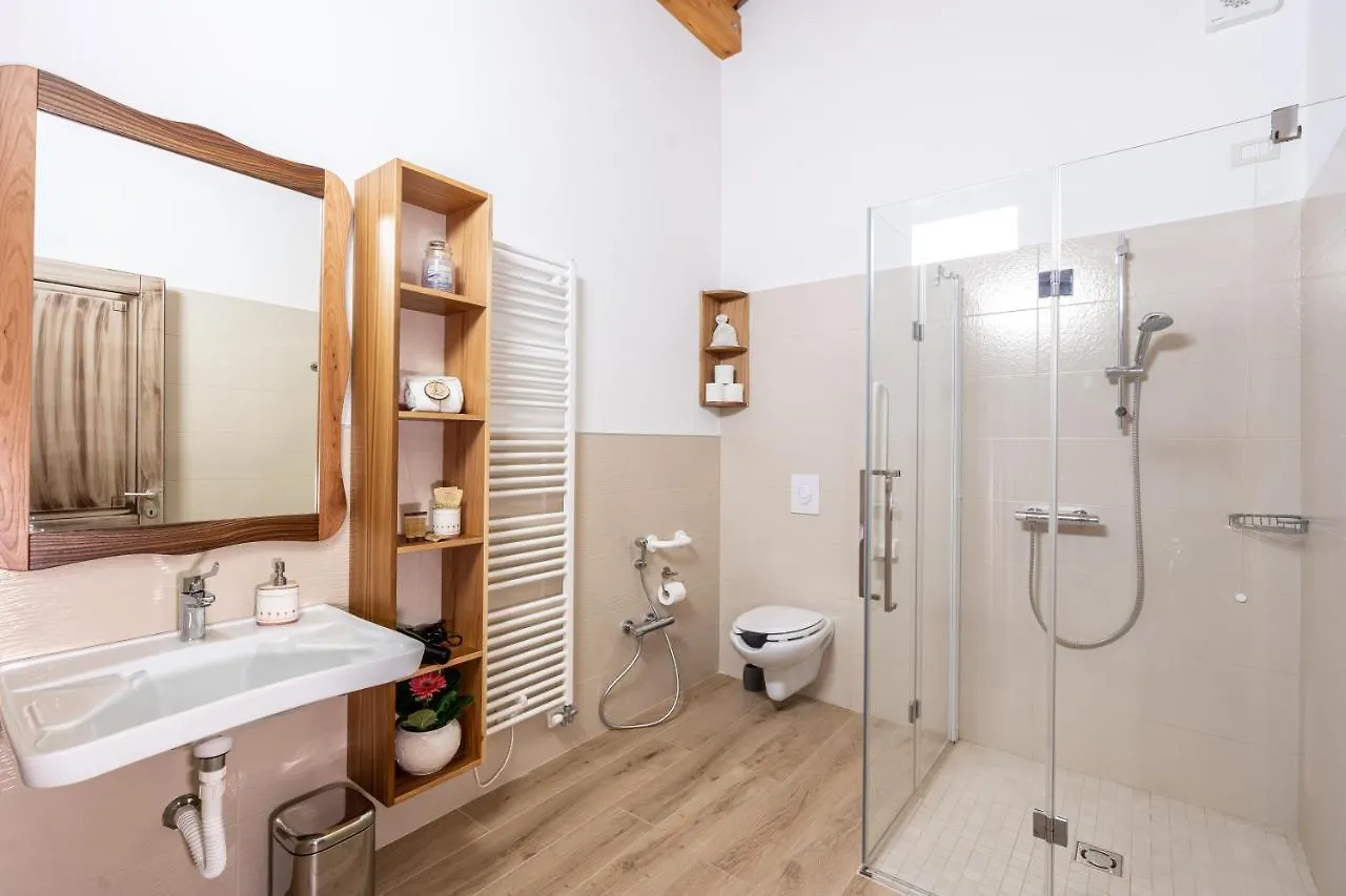 Agriturismo Ai Dossi Verona Farm stay